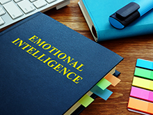 envisionglobal-blog_emotional_intelligence_leadership_emotional_intelligence_guide_and_notepads_in_office_0 envisionglobal-blog_emotional_intelligence_leadership_emotional_intelligence_guide_and_notepads_in_office_0